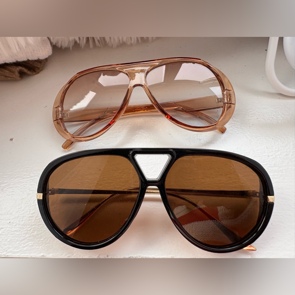 Oversized Women's Sunglasses in Black and Light Brown - Classic Chic